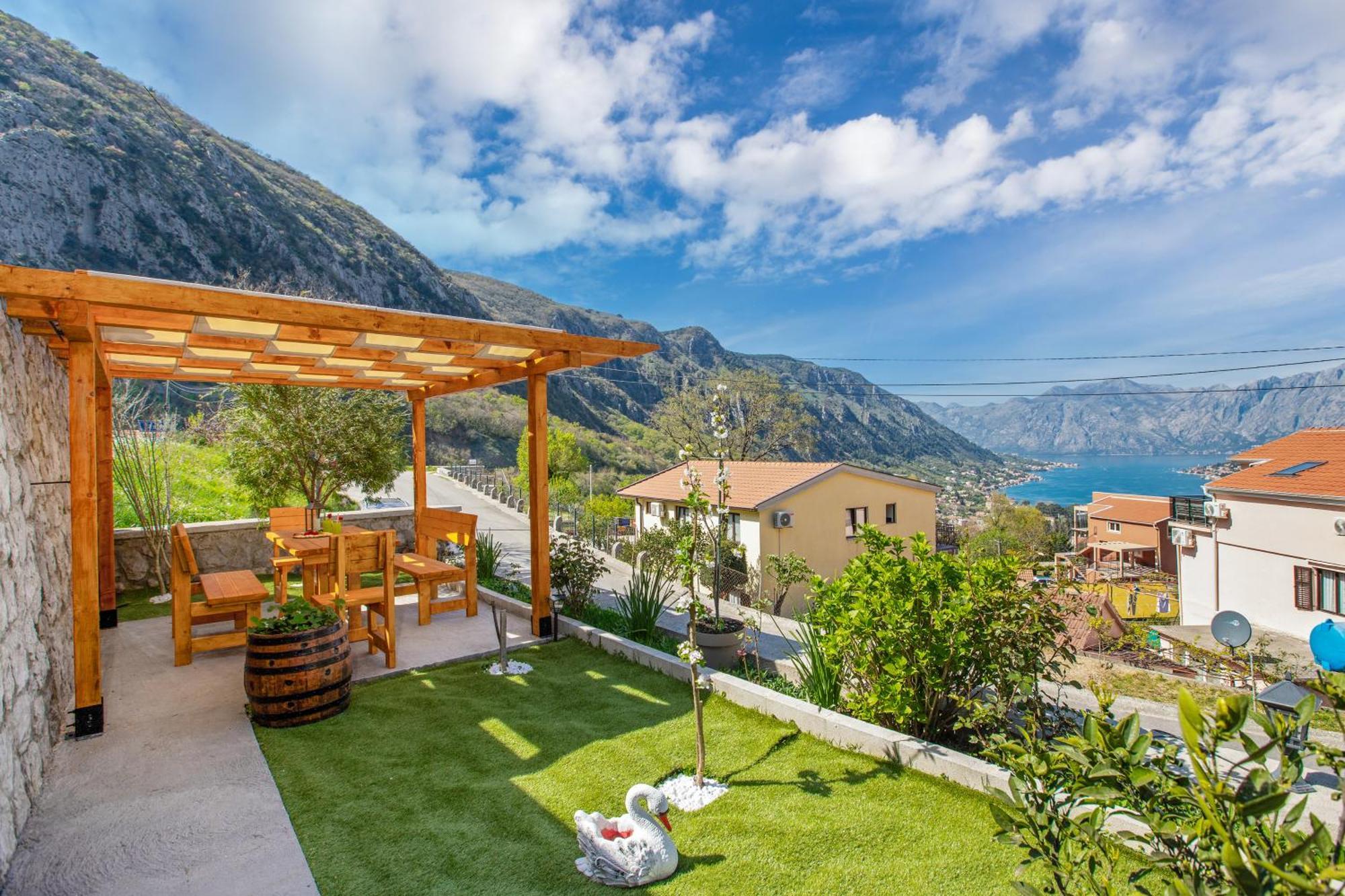 Apartment Petar 1 Kotor Exterior photo