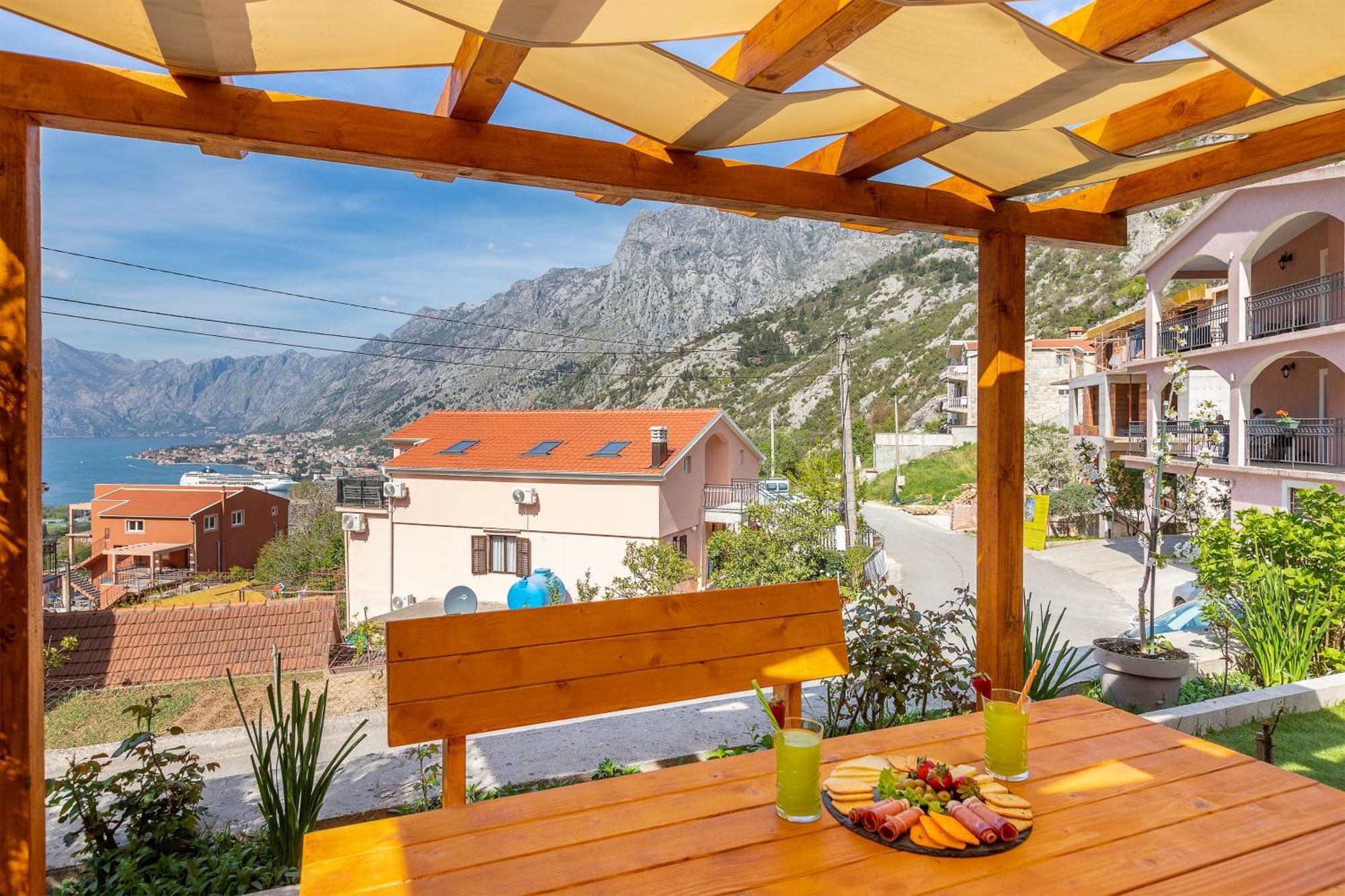 Apartment Petar 1 Kotor Exterior photo